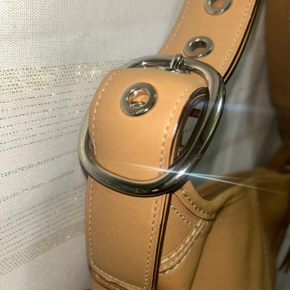 Coach Saddle Tan Leather Shoulder Bag with Tag - Picture 7 of 9